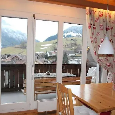 Sleeps 6 Wifi Daire *